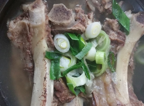 갈비탕.jpg